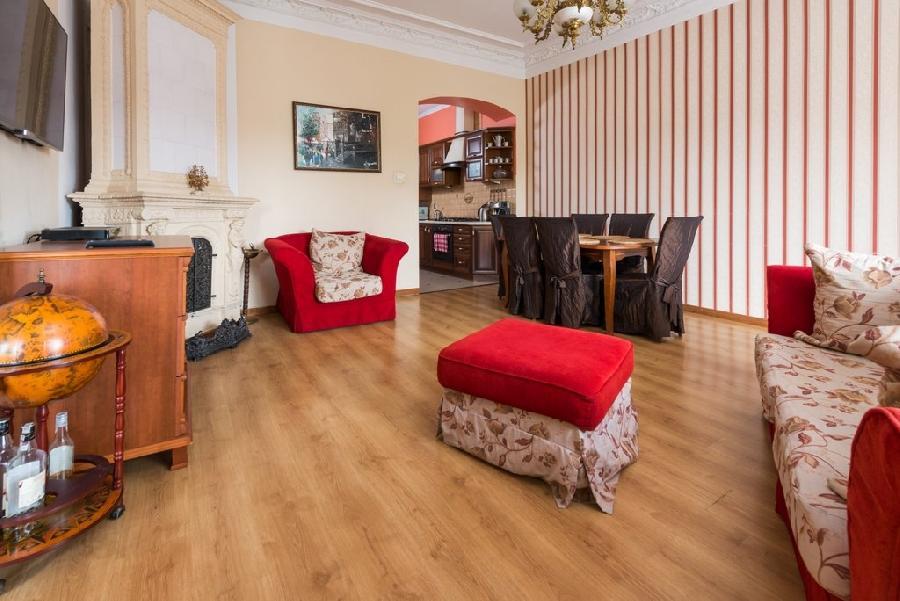 Apartament Apartinfo Center *
